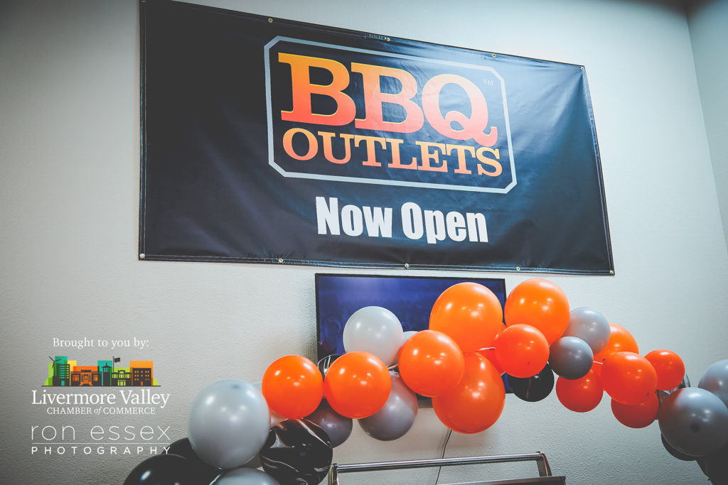BBQ Outlets Ribbon Cutting